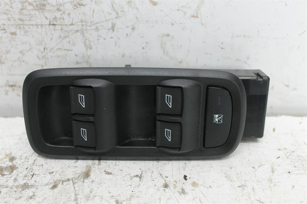 Ford, Ecosport Power Window Switch Rh Front (Master Switch) Bk 11/13 09/17