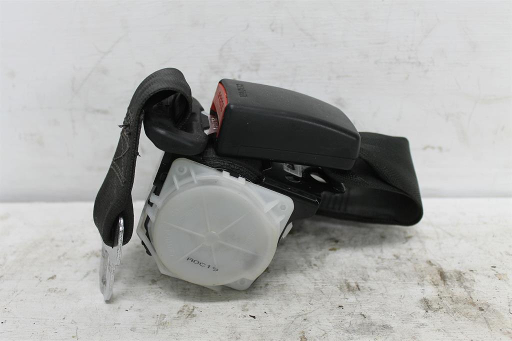 Hyundai, I40 Seat Belt Centre Rear Assy (Belt And Stalk) Vf Sedan 04/12 12/19