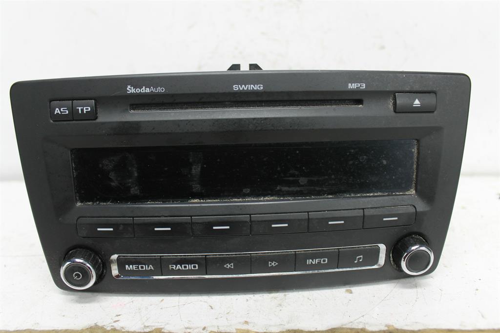Skoda, Yeti Stereo/Head Unit Display & Head Unit Swing (Non Sat Nav Type) 5L 09/11 02/14