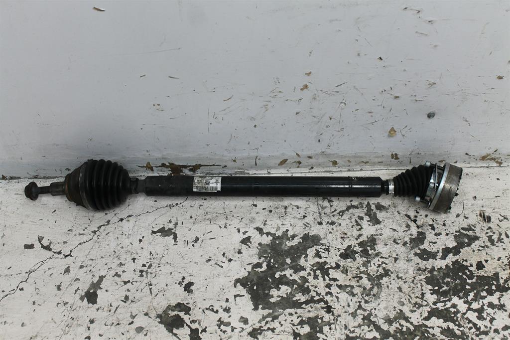 Volkswagen, Golf Right Driveshaft Front Manual T/M Petrol 1.4 Gen 7 12/12 03/17