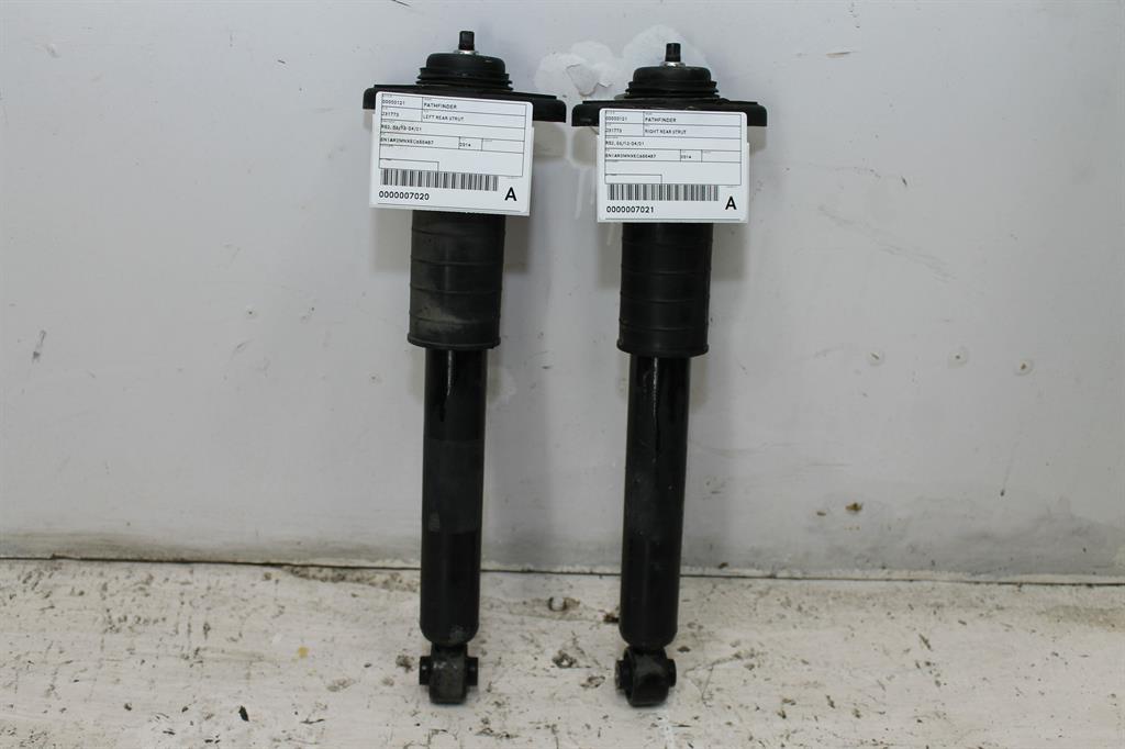 Nissan, Pathfinder Left Rear Strut R52 06/13 04/21