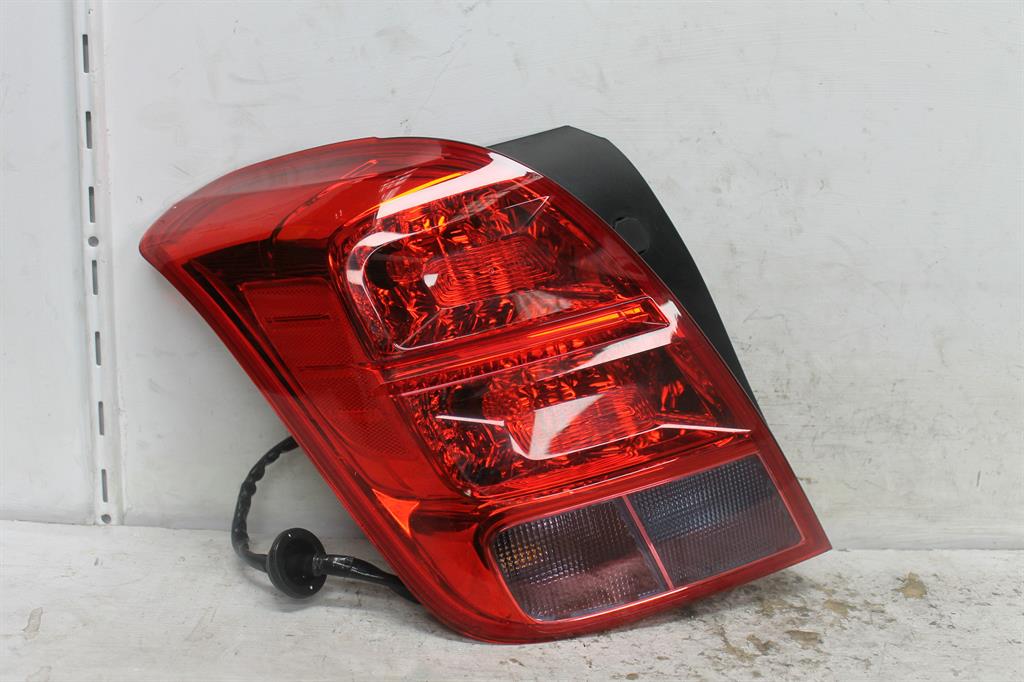 Holden, Trax Left Taillight Tj In Body Non Led Type 08/13 12/20