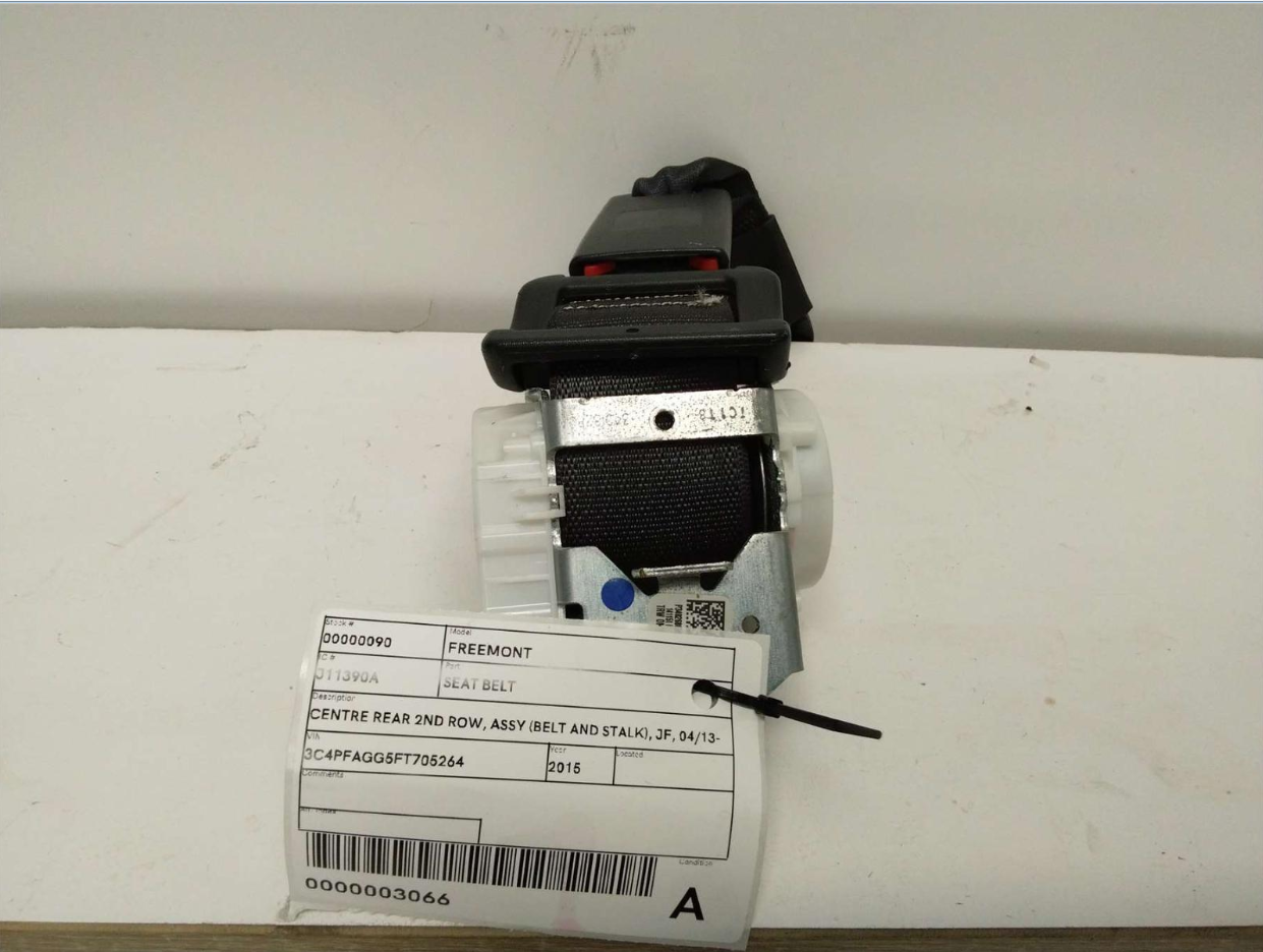 Fiat, Freemont Seat Belt Centre Rear 2Nd Row Assy (Belt And Stalk) Jf 04/13 01/17