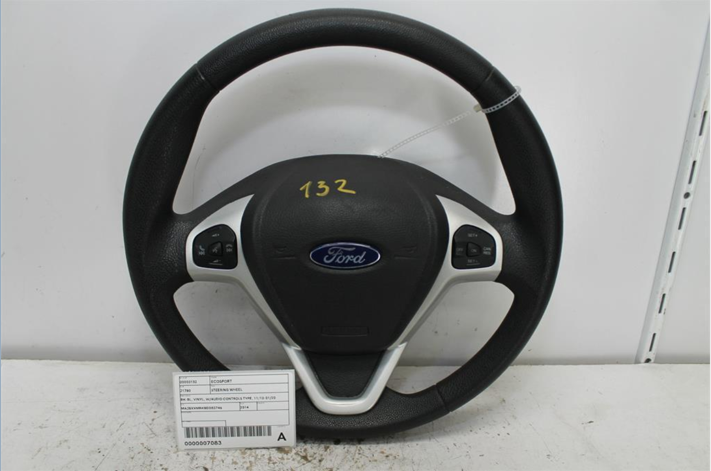 Ford, Ecosport Steering Wheel Bk Bl Vinyl W/Audio Controls Type 11/13 01/20