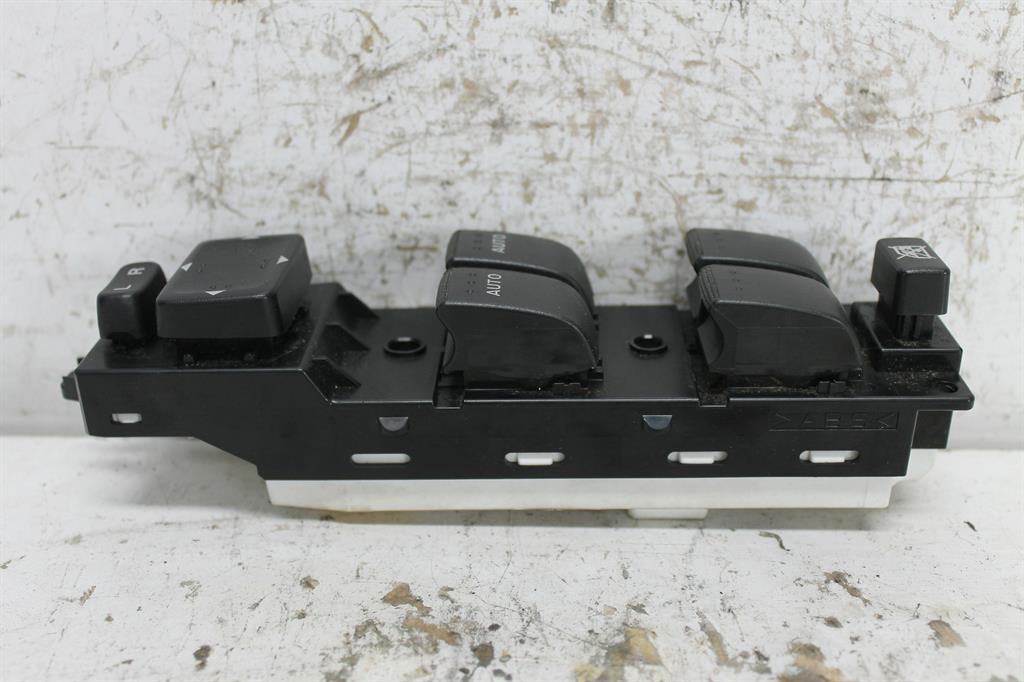 Mazda, CX9 Power Window Switch Rh Front (Master Switch) Tb P/N Td8466350 (8 Pin Mirror Switch Plug) 12/07 12/15