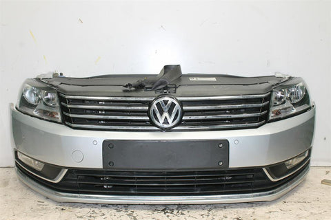 Volkswagen, Passat Front Bumper 3C/Mk6 B7 Sedan/Wagon W/ Park Assist Non H/Lamp Washer Type 09/10 05/15