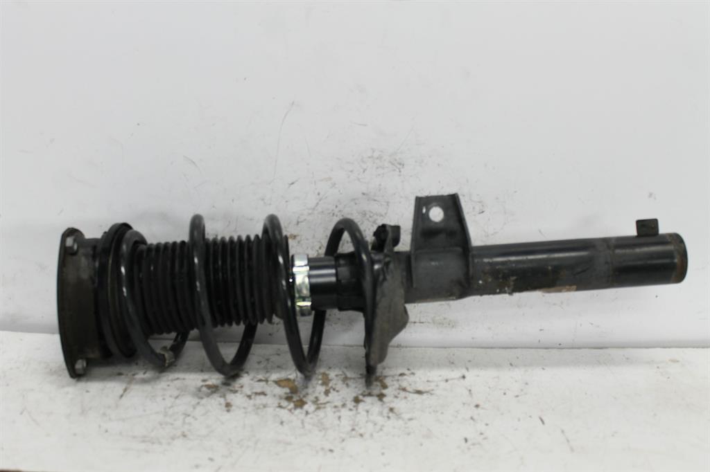 Volkswagen, Golf Right Front Strut Gen 7 Hatch/Wagon Standard Type 12/12 08/20