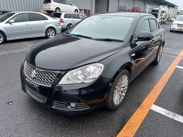Suzuki, Kizashi Bonnet Fr 12/09 01/17