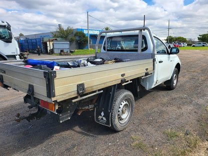 Mitsubishi, Triton Engine ,  Petrol, 2.4, 4G64, Mq-Mr, 03/15-06/22