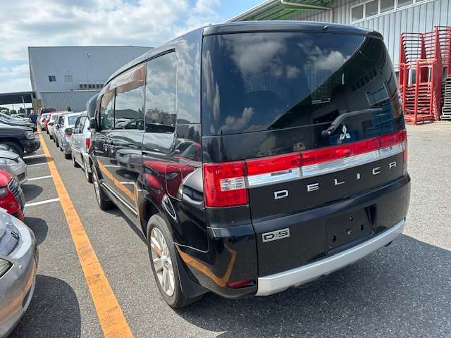 Mitsubishi, Delica Bootlid/Tailgate 5th Gen 07