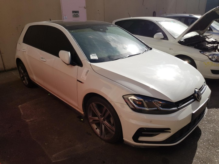 Volkswagen, Golf  Engine ,  Diesel, 2.0, Turbo, Gen 7, Dcya Code, 03/17
