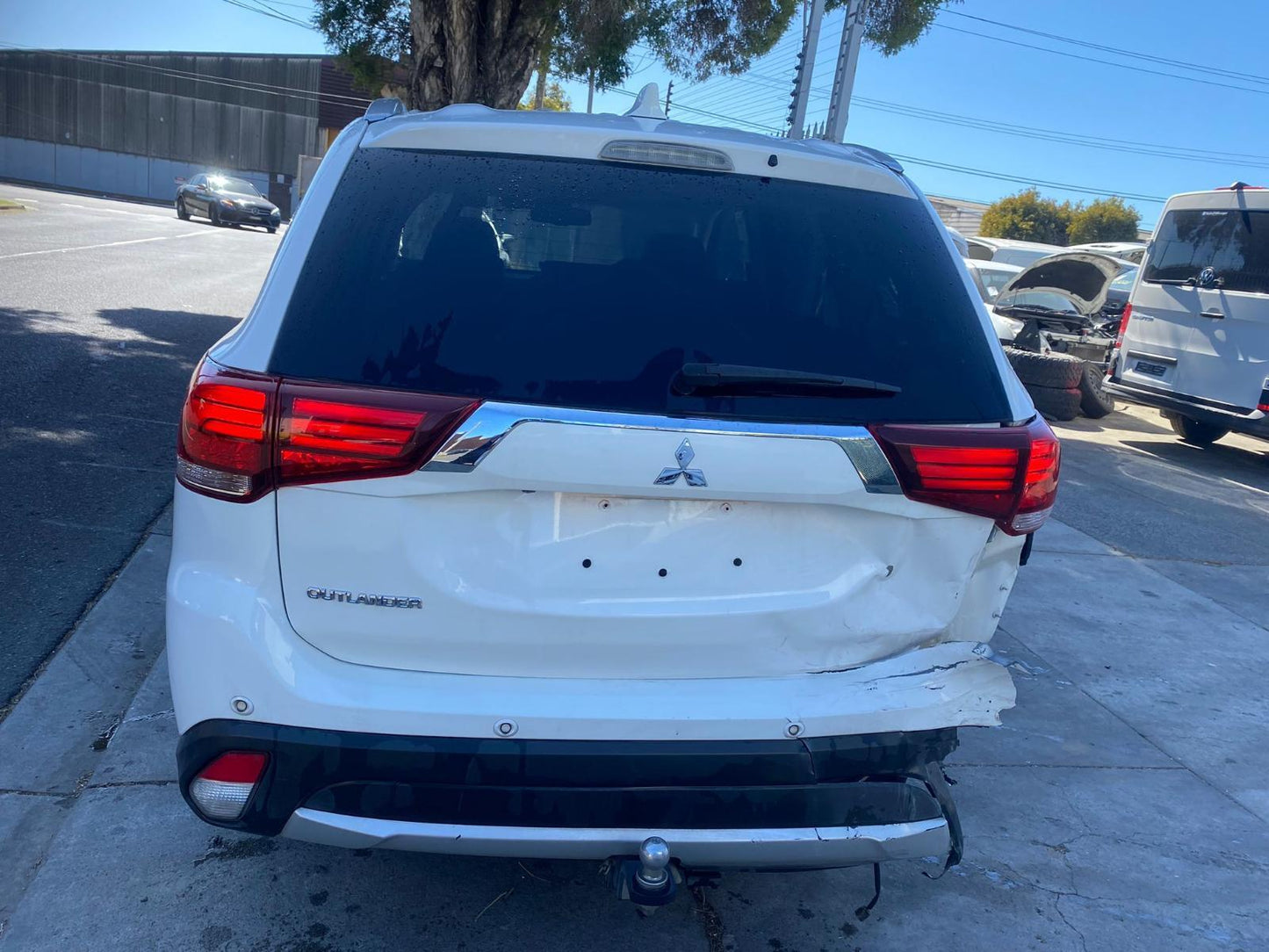 Mitsubishi, Outlander Trans/Gearbox , Auto, Awd, Petrol, 2.4, 4J12, No Transfer Case, Zk-Zl, W1Cja114X Code, 01/15