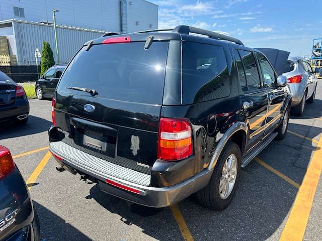 Ford, Explorer Left Rear Door Ut-Uz 10/01 08/05