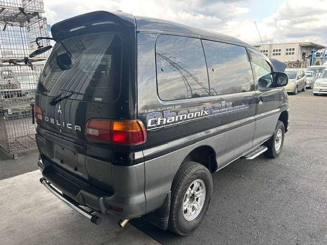 Mitsubishi, Delica P/S Reservoir Spacegear 90-07