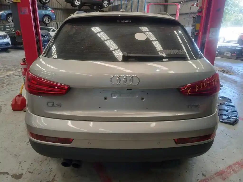 Audi, Q3 Antenna 8U, 03/12-12/18 J91648