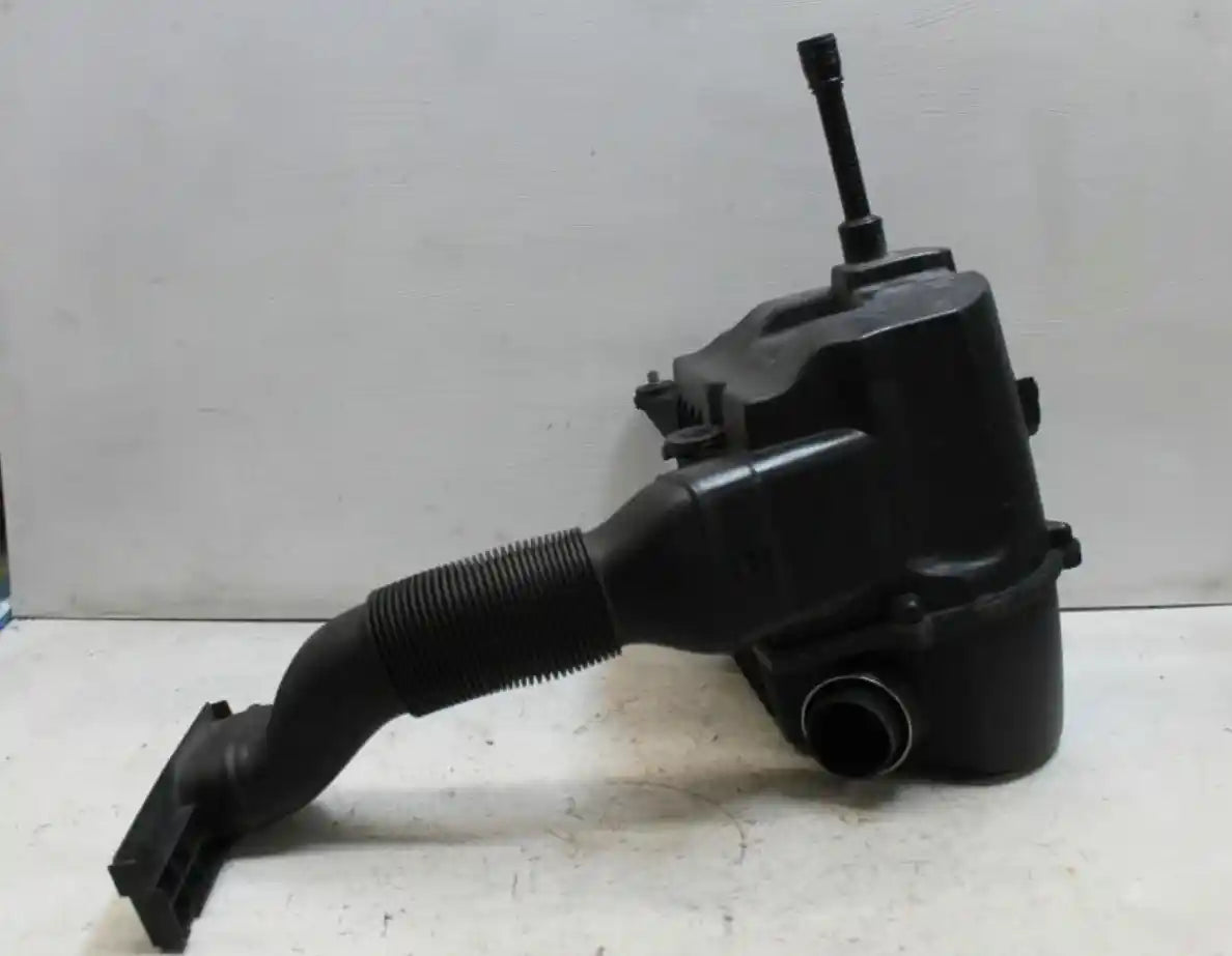 Audi, A1 Air Cleaner/Box A1, Air Cleaner, 1.4, Petrol, Caxa/Cnva Code, 8X, 12/10-10/18 J32665