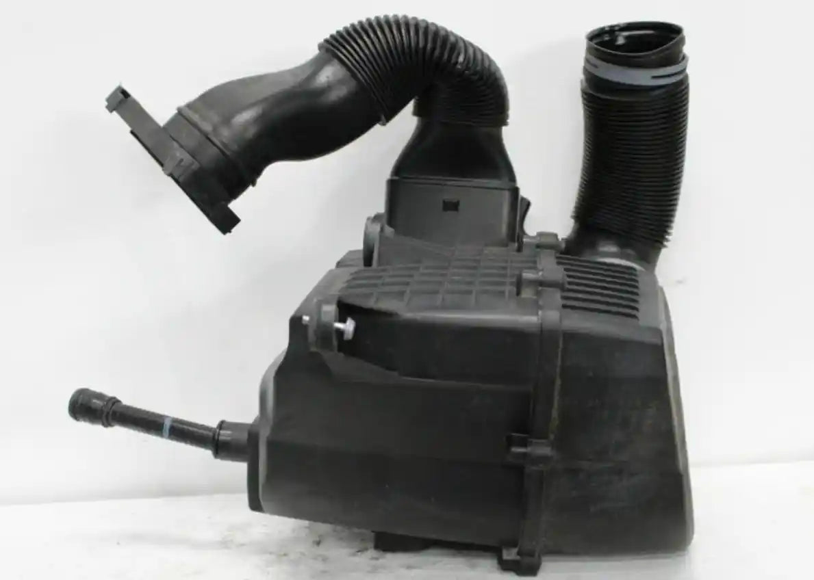 Audi, A1 Air Cleaner/Box A1, Air Cleaner, 1.4, Petrol, Caxa/Cnva Code, 8X, 12/10-10/18 J32665