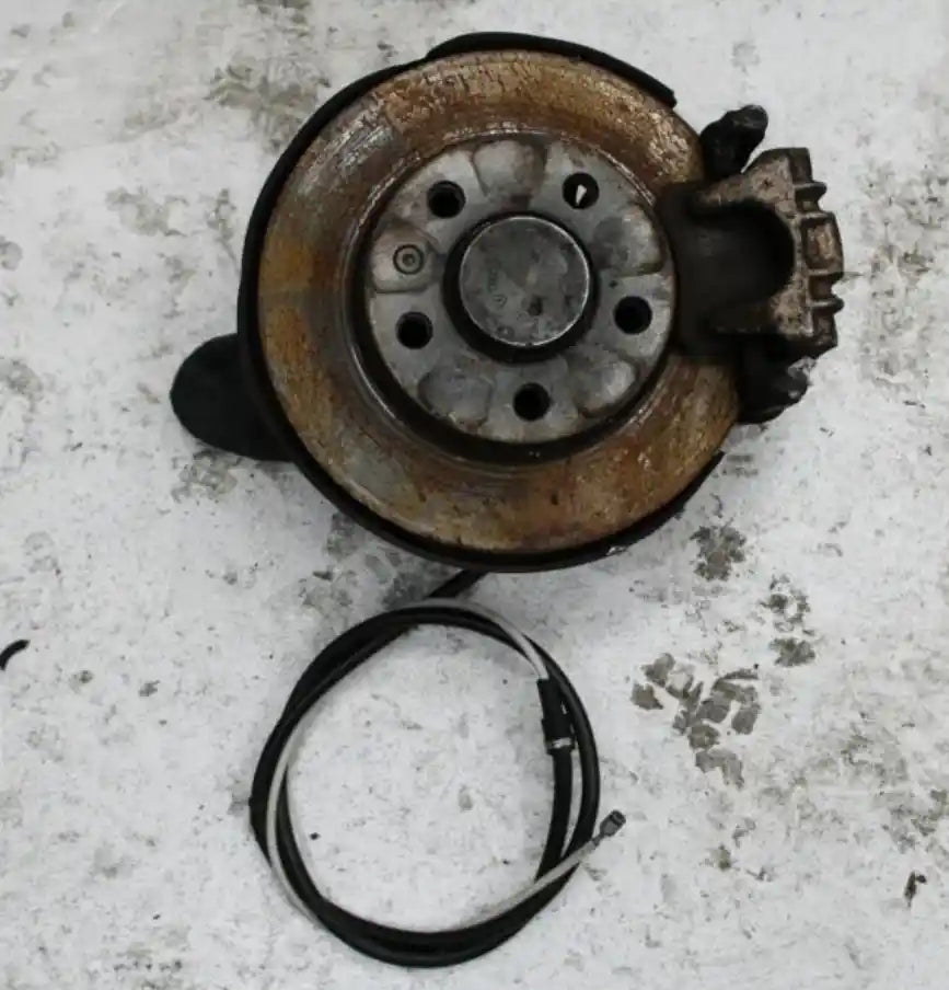 Audi, A1 Left Rear Hub Assembly 8X, 12/10-10/18 J0031