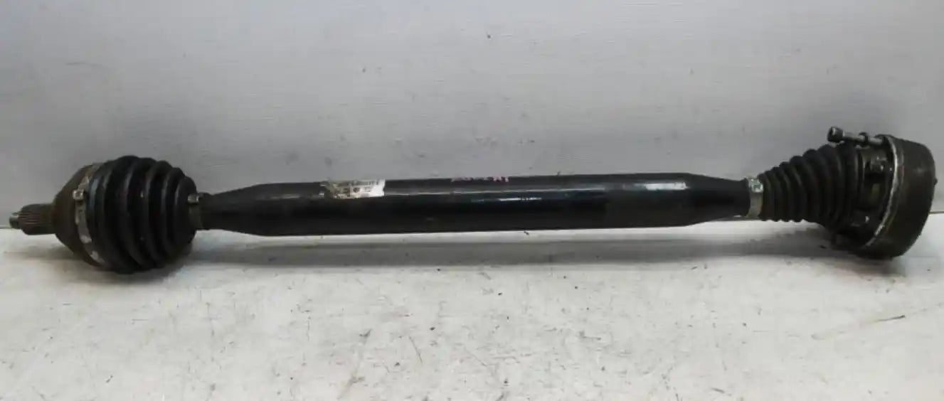 Audi, A1 Right Driveshaft Front, 1.4, Petrol, Auto T/M, 8X, 12/10-04/15 J0116