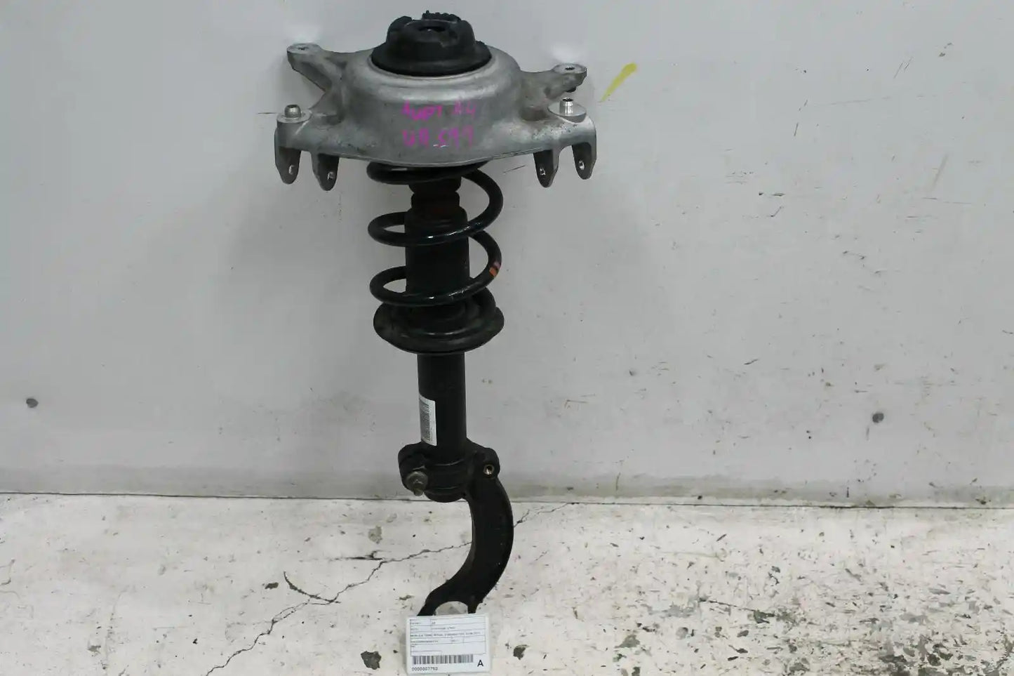 Audi, A4 Left Front Strut B8 8K 2.0 Turbo Petrol Standard Type 02/08 06/12