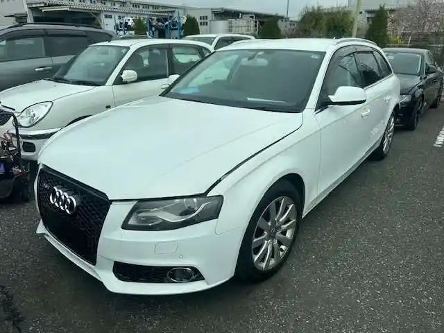Audi, A4 Right Front Door A4/S4/Rs4 B8 8K Sedan/Wagon 02/08 01/16