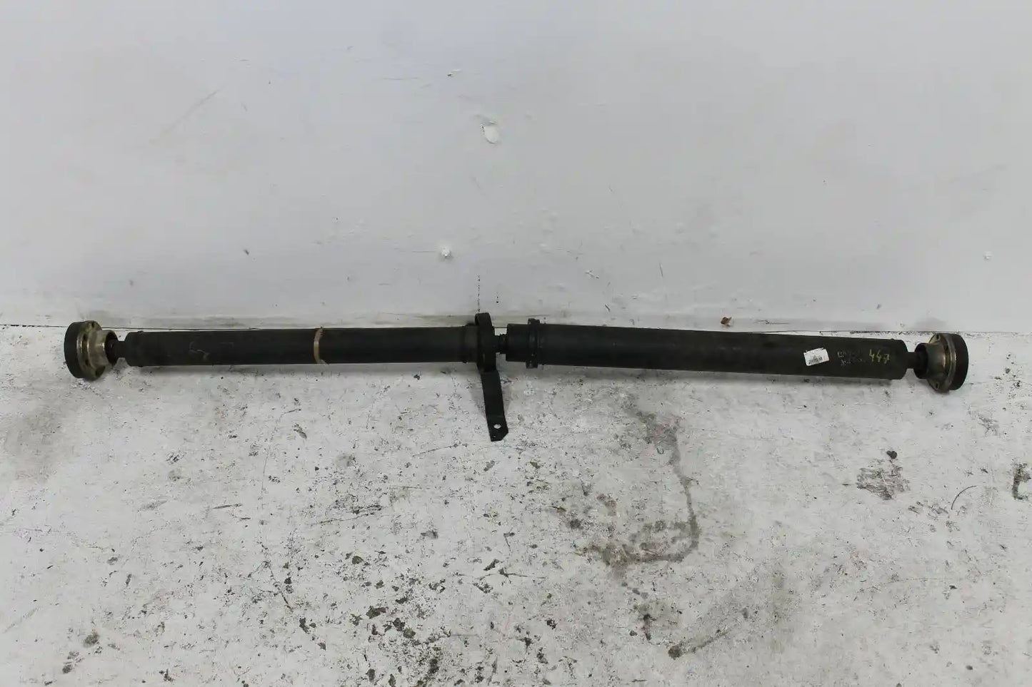 Audi, A4 Rear Prop Shaft B7 P/N 8E0521101Ab 08/04 07/09