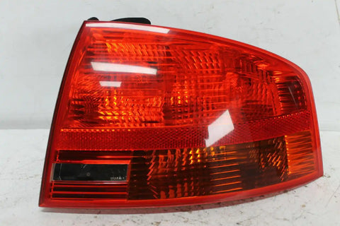 Audi, A4 Right Taillight B7 (A4/S4/Rs4) Sedan 08/04 06/08