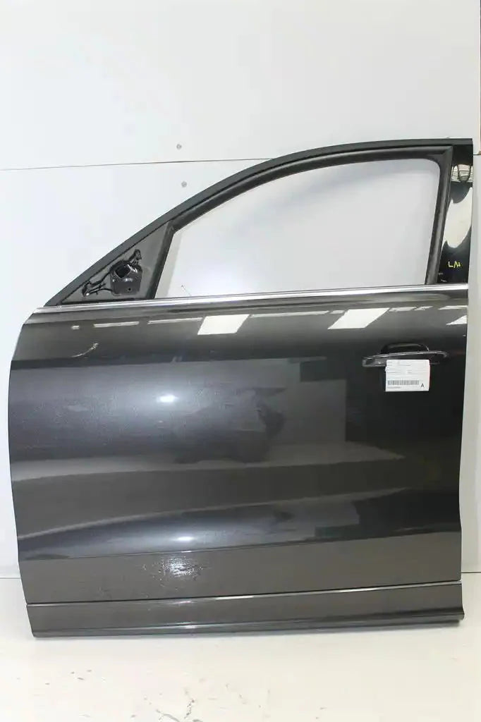 Audi, Q5 Left Front Door 8R 03/09 08/13