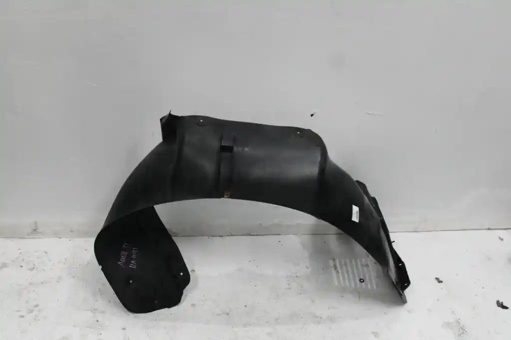 Audi, TT Right Guard Liner 8N, 06/99-08/06 J96437