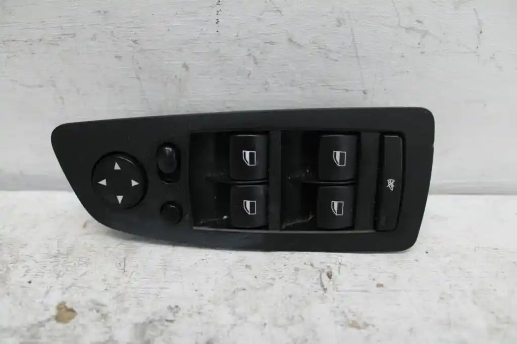 BMW, 1 Series Power Window Switch Rh Front (Master Switch), E87, Hatch, 06/07-12/11 J58708