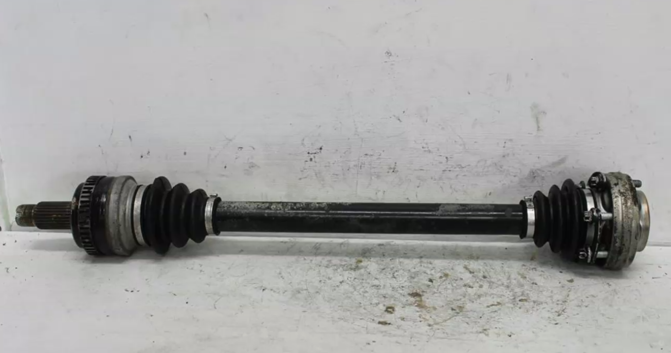 BMW, 3 Series Left Driveshaft Rear Auto T/M Petrol 2.0 N46/N46B/N43/N46N E90/E91 03/05 01/12
