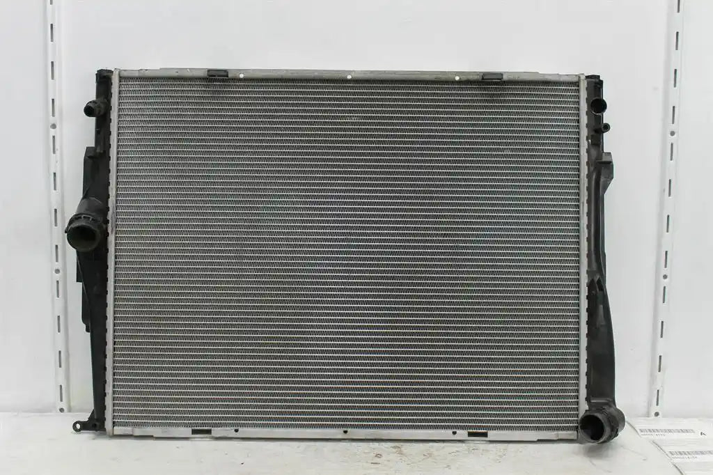 BMW, 3 Series Radiator Auto 2.0 Petrol E90 03/05 01/12