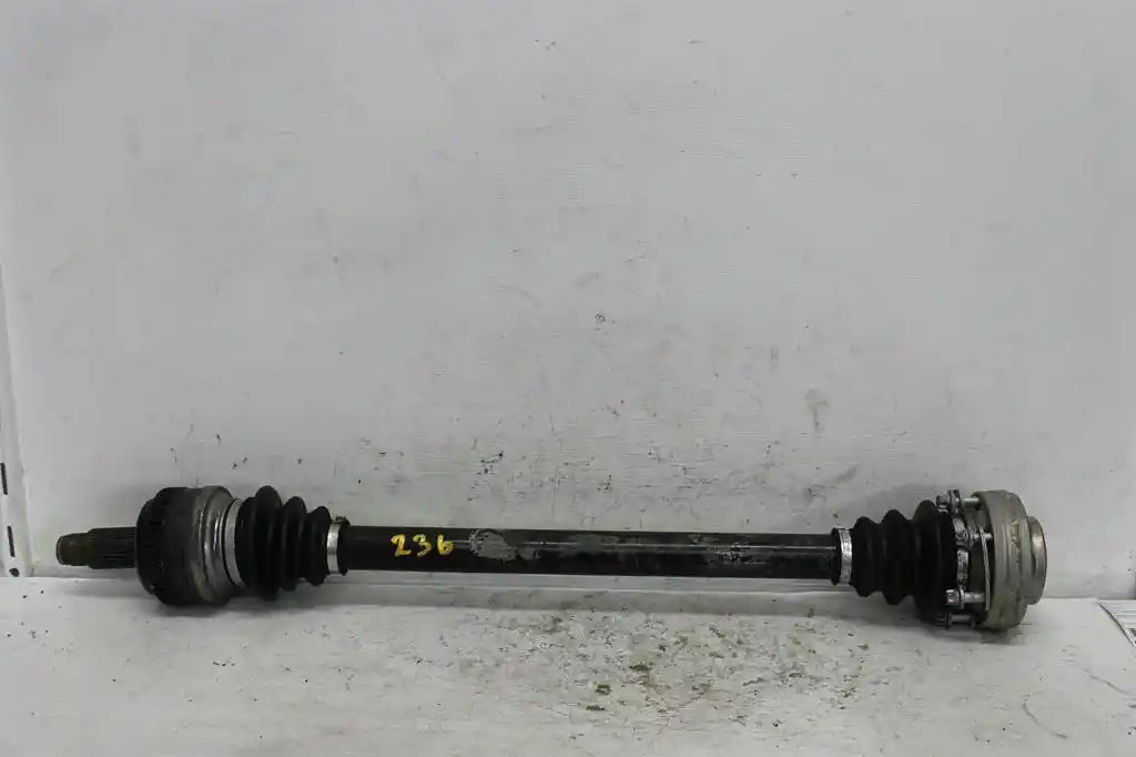 BMW, 3 Series Right Driveshaft Rear Auto T/M Petrol 2.0 N46/N46B/N43/N46N E90/E91 03/05 01/12