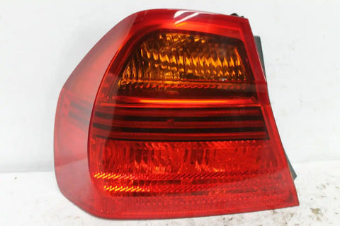 BMW, 3 Series Left Taillight E90 Sedan Non Led Type 03/05 10/08