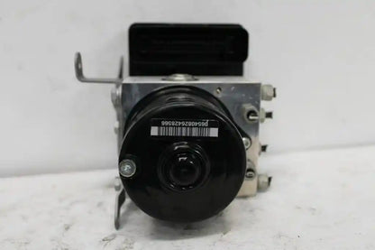 BMW, 3 Series Abs Pump/Modulator E90, Sedan, On Motor P/N 34516778163, 03/05-01/12 J26341
