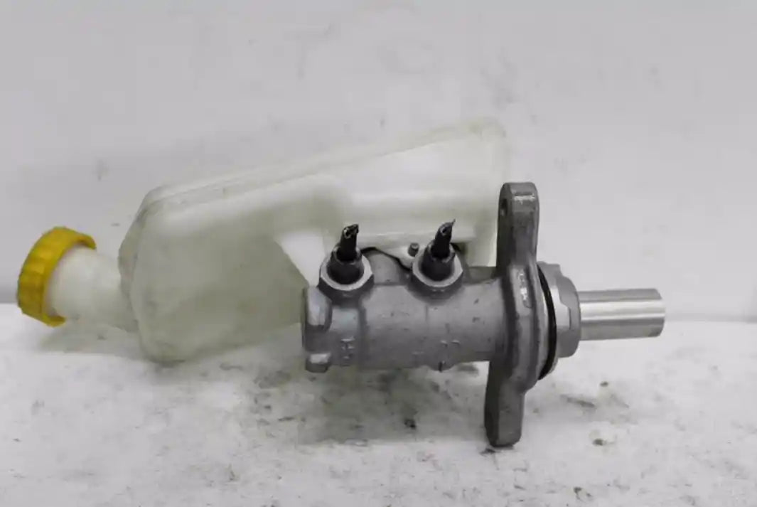 Citroen, DS3 Master Cylinder 09/10-12/16 1504