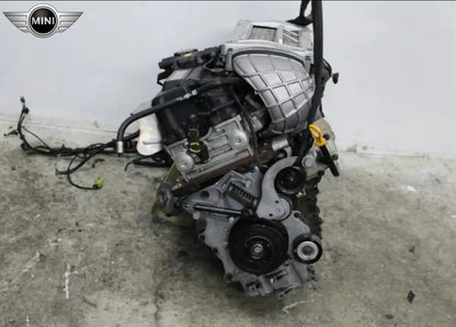 MINI, Cooper Engine Petrol, 1.6, W11, S/Charged, R50/R52/R53, 04/01-06/08 L2818