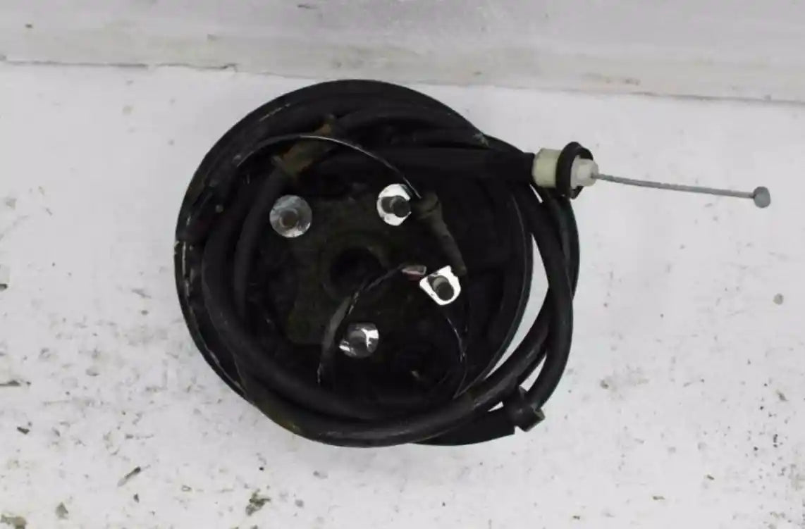 Fiat, 500 Right Rear Hub Assembly Drum Type, 03/08- J0982