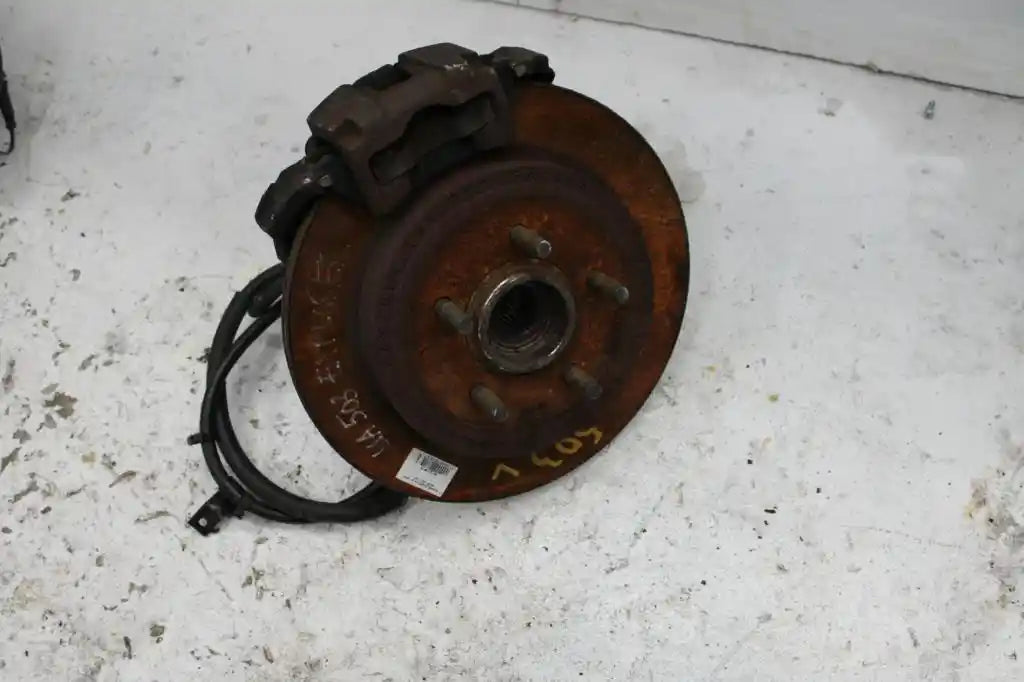 Ford, Explorer Left Rear Hub Assembly Ut-Uz, 18Mm Panhard Rod Bush Type, 10/01-08/05 J99616