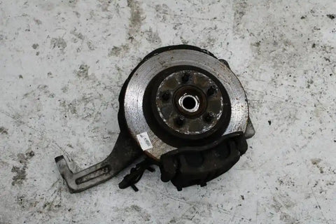 Ford, Explorer Right Front Hub Assembly Ut-Uz, 05/01-08/05 J4499