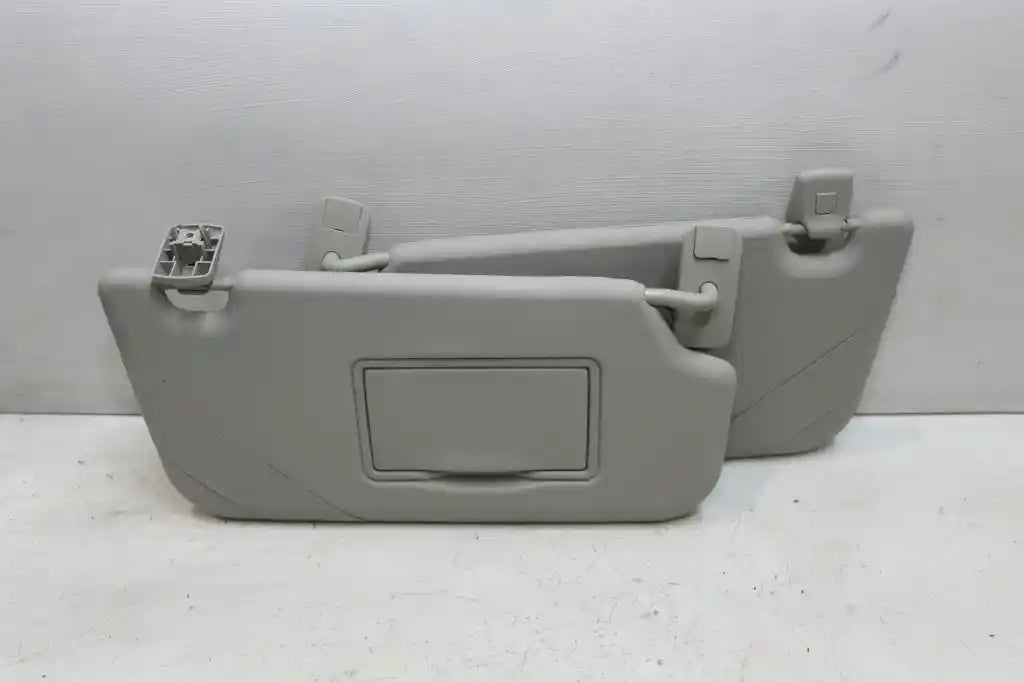 Ford, Fiesta Sun Visor Wz, Pair, 05/13-12/19 J1763A