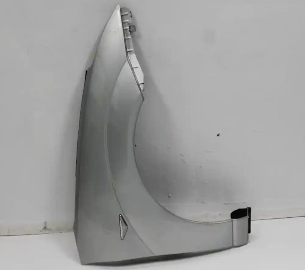 Ford, Focus Right Guard Lr, 01/01-06/05 S124