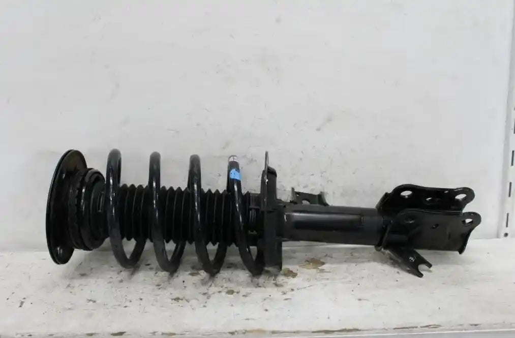 Ford, Mondeo Left Front Strut Md 09/14 06/20