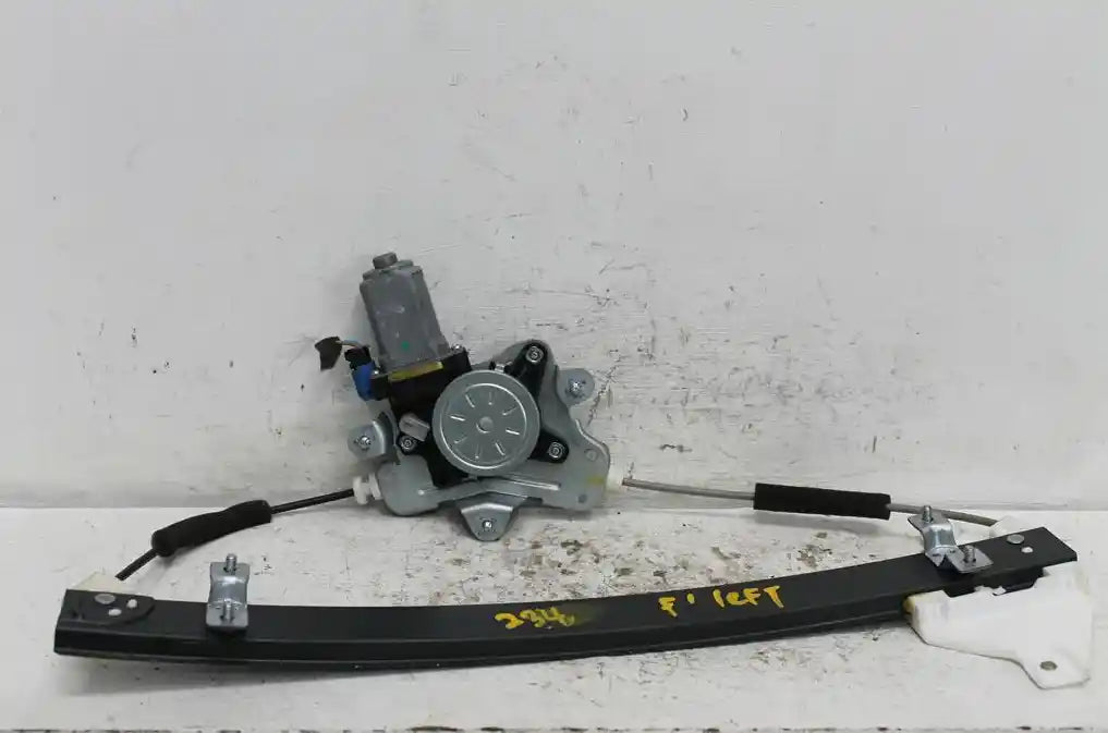 Holden, Captiva Left Front Window Reg/Motor Cg Captiva 7 (Vin Kl3C) 01/11 06/18