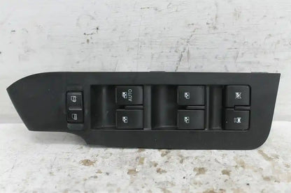Holden, Captiva Power Window Switch Rh Front (Master Switch) Captiva 7 (Vin Kl3C...) Cg 01/11 12/13