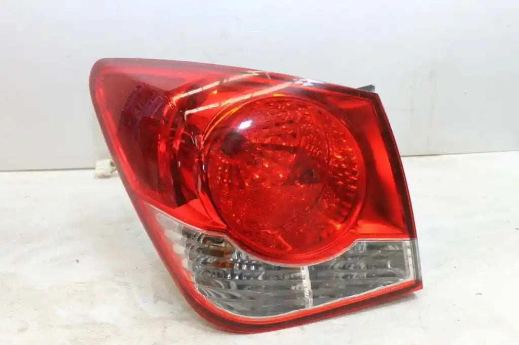 Holden, Cruze Left Taillight Jg/Jh Sedan 03/09 01/17