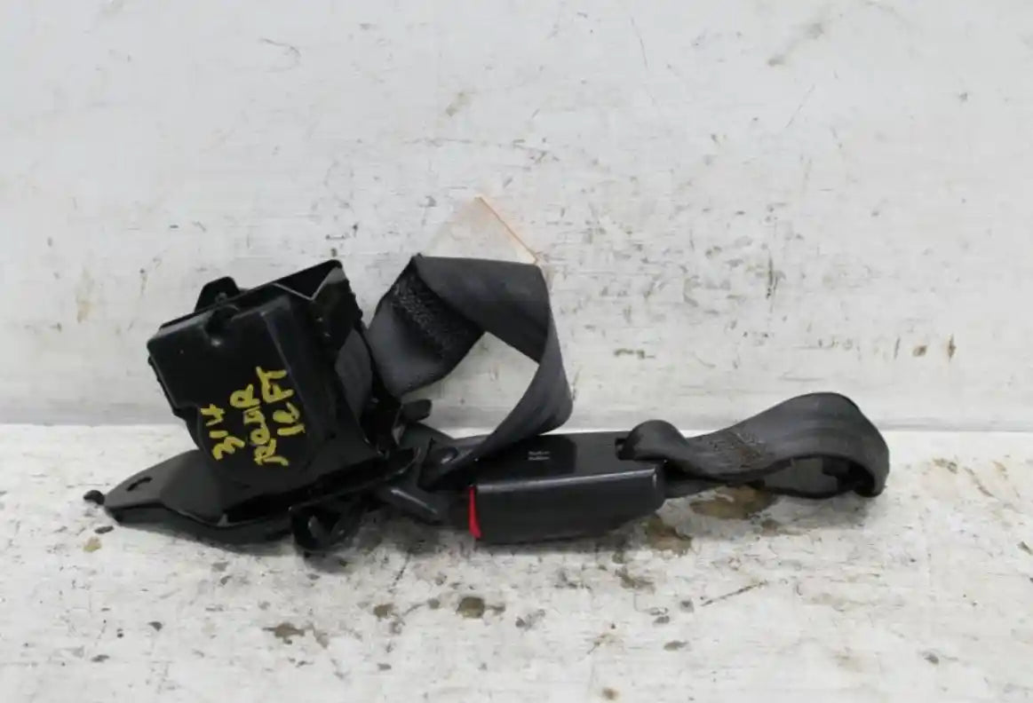 Holden, Epica Seat Belt Lh Rear Assy (Belt And Stalk) Beige Ep 02/07 12/11