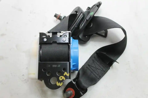 Hyundai, Accent Seat Belt Rh Rear Assy (Belt And Stalk) Rb Hatch 05/11 12/19