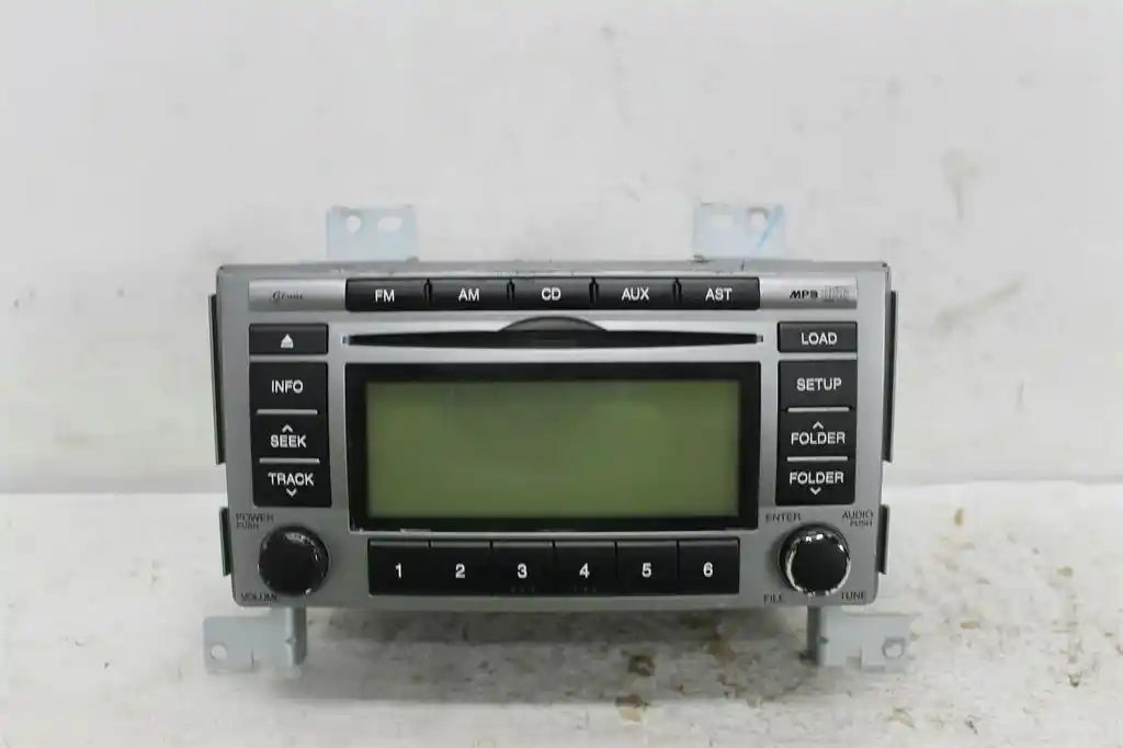 Hyundai, Santa Fe Stereo/Head Unit Cd Stacker 6 Disc In Dash/Aux/Usb/Ipod Cm 07/08 06/12
