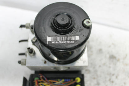 BMW, 3 Series Abs Pump/Modulator E90 Sedan On Motor P/N 34516787836 03/05 01/12
